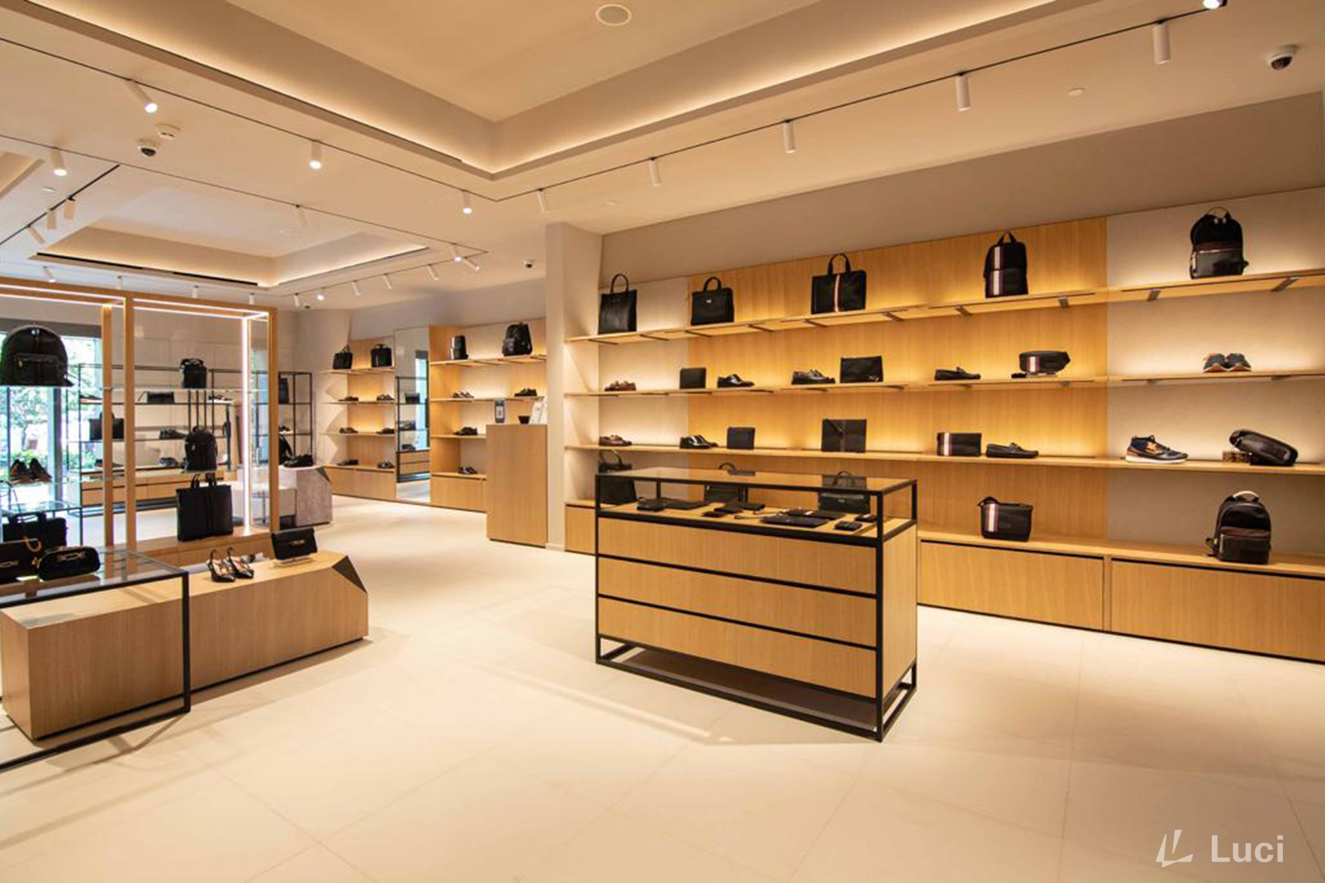 Bally Shop