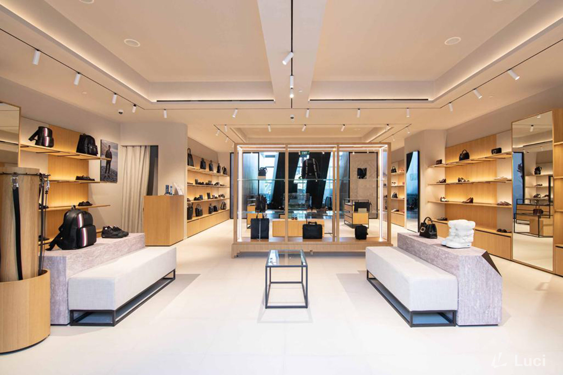 Bally Shop