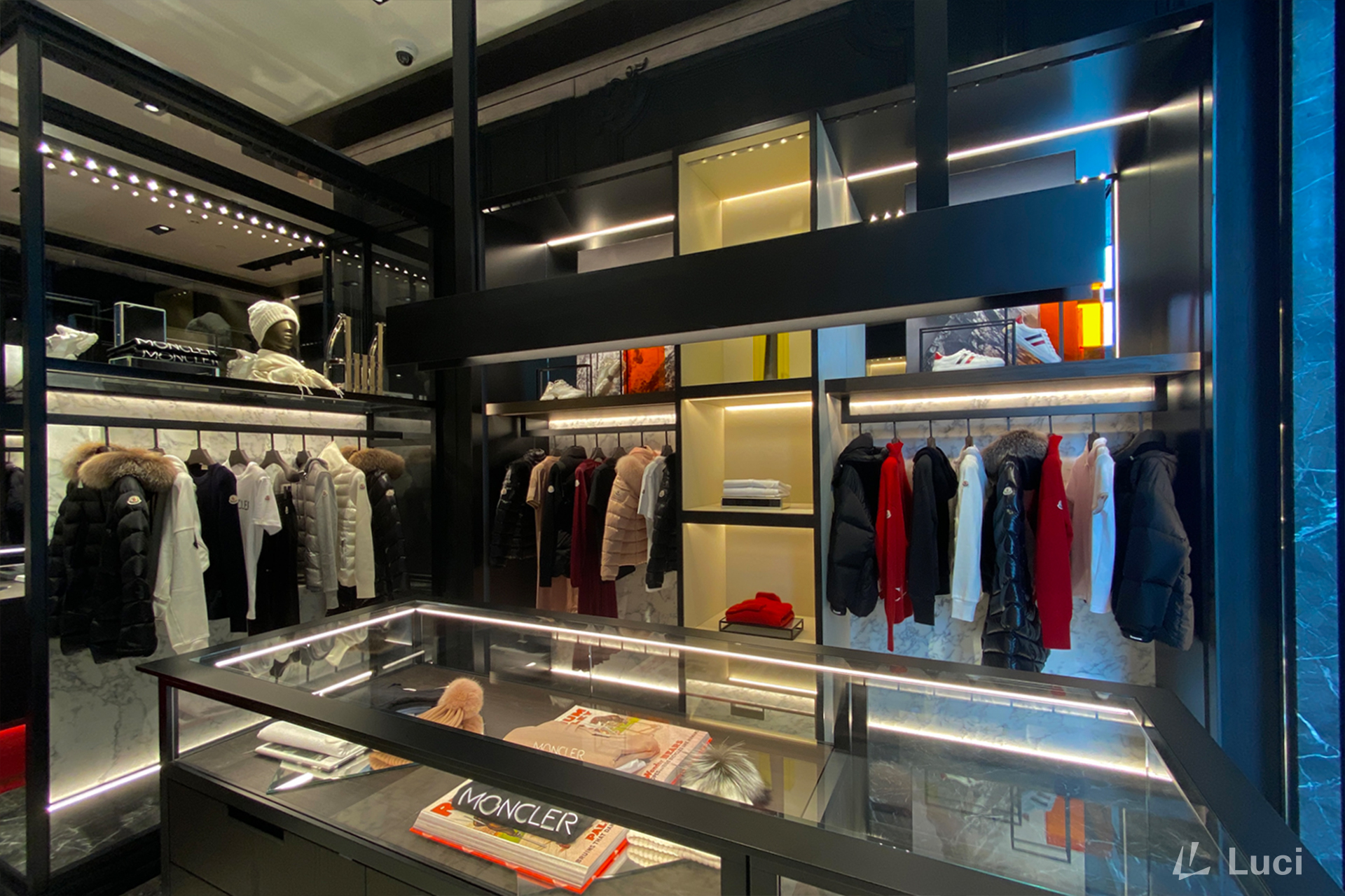 Moncler Shop
