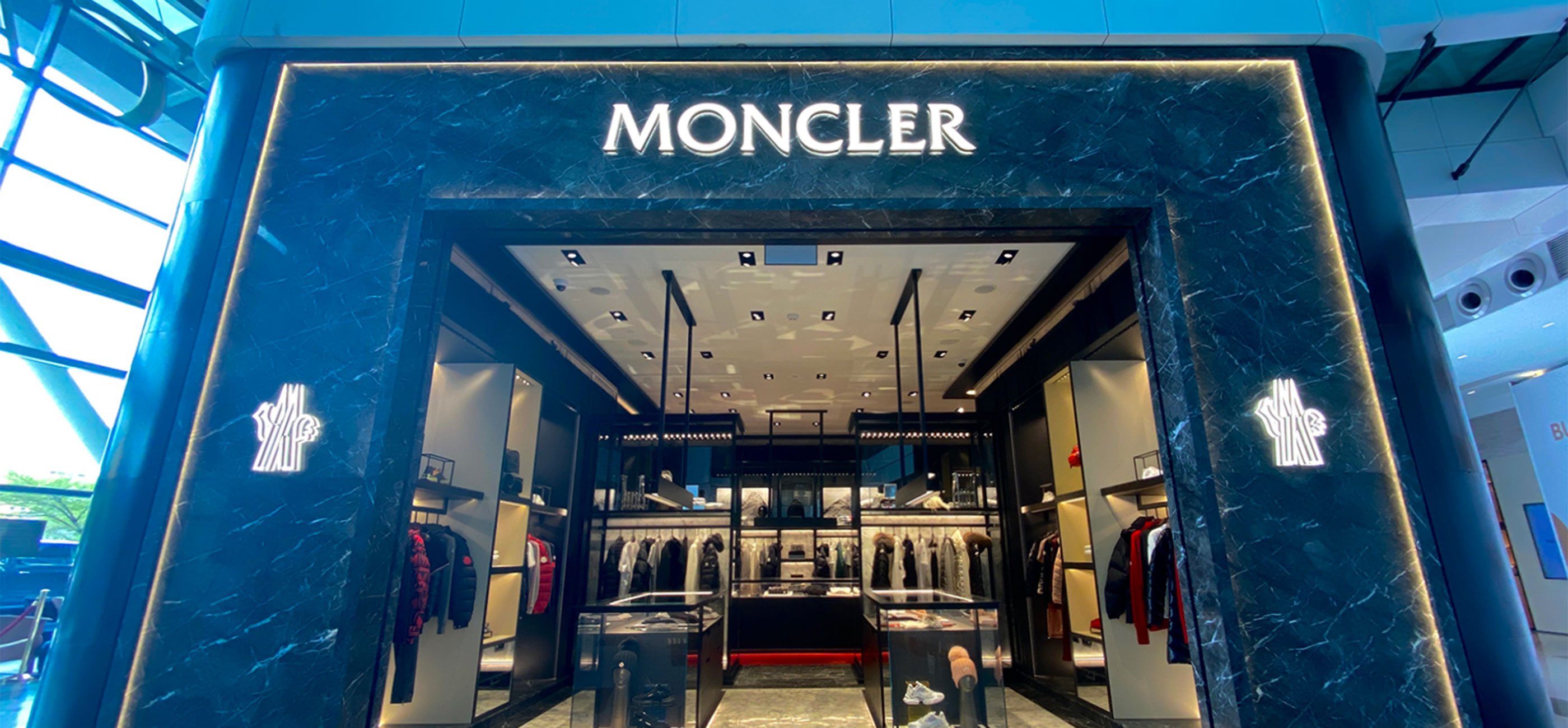 Moncler Shop