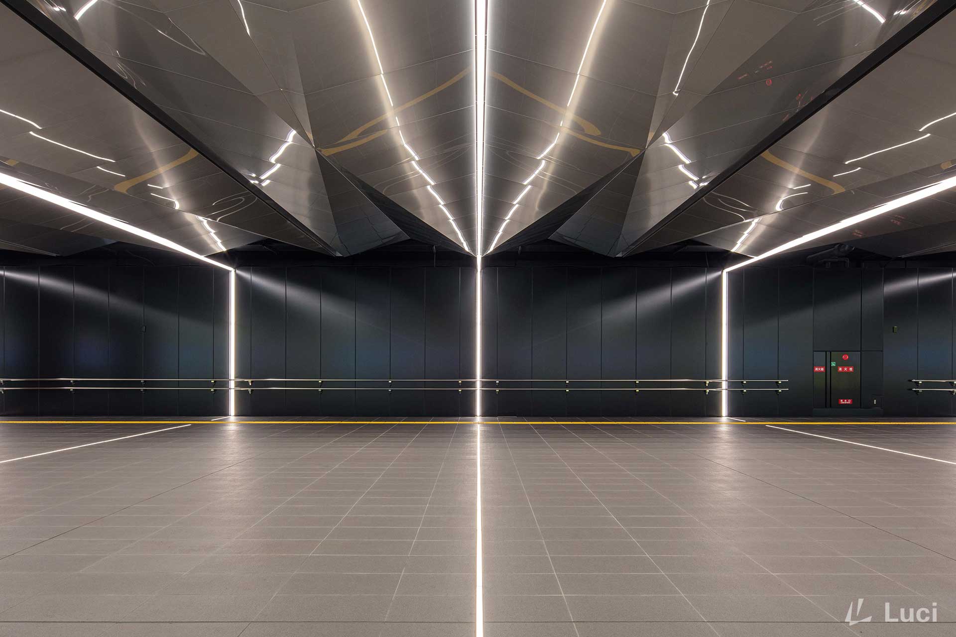 Osaka Metro 中央線 夢洲駅