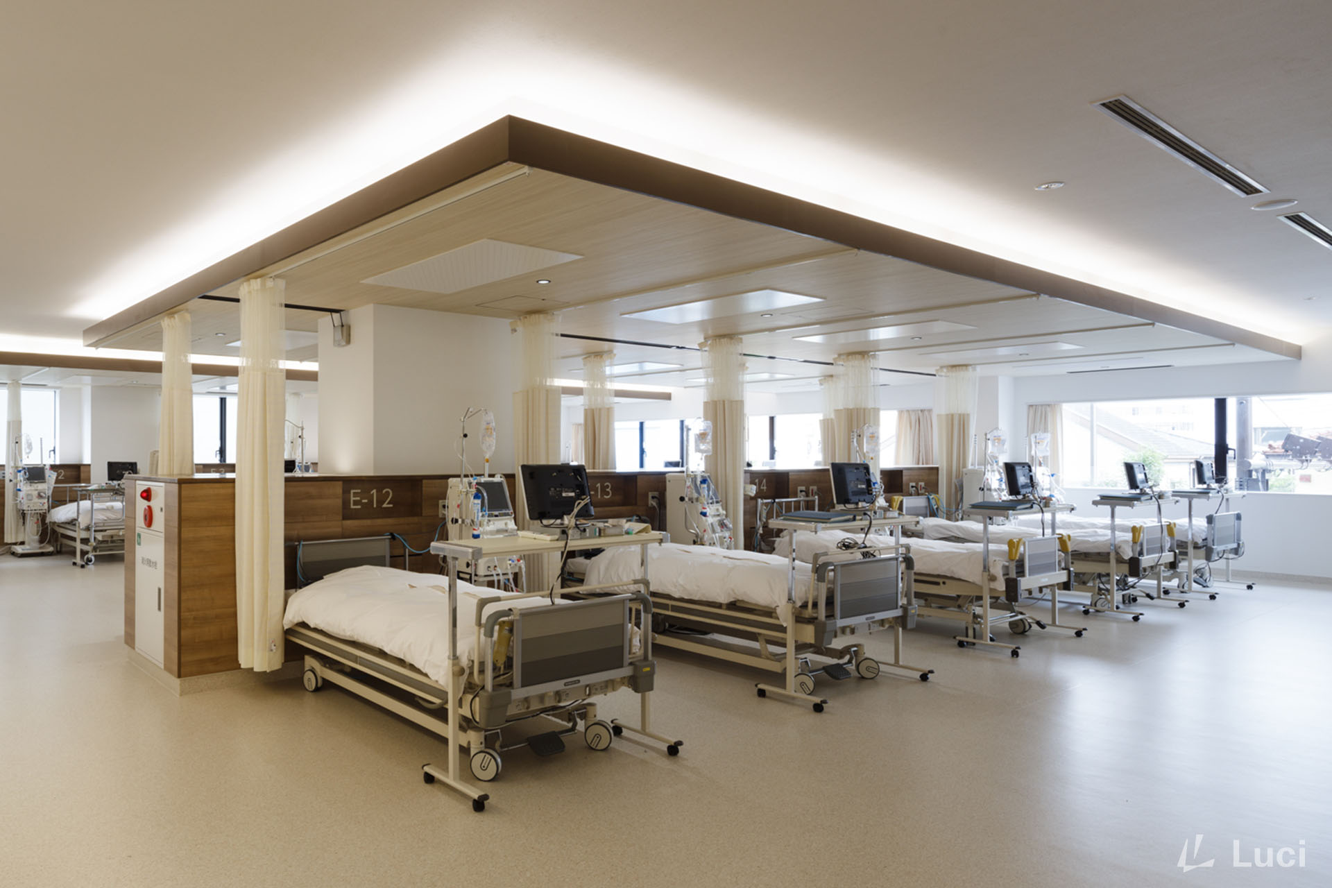 AKEBONO HOSPITAL Dialysis room